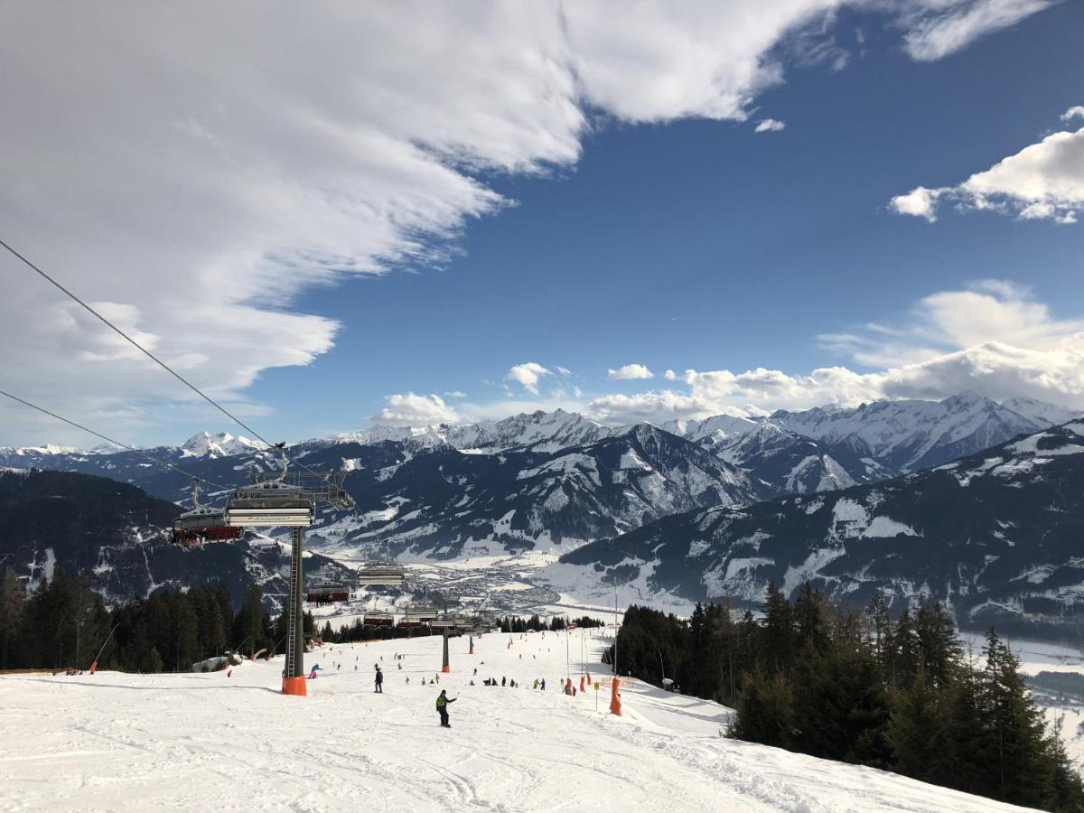 Апартаменты Haus Schmitten - Austrian Alpine Getaways Целль-ам-Зе Экстерьер фото