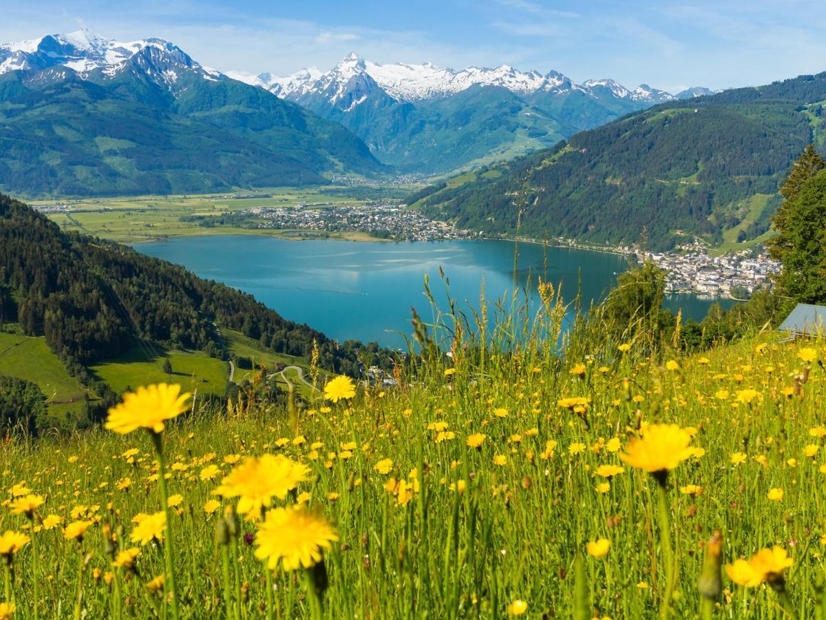 Апартаменты Haus Schmitten - Austrian Alpine Getaways Целль-ам-Зе Экстерьер фото