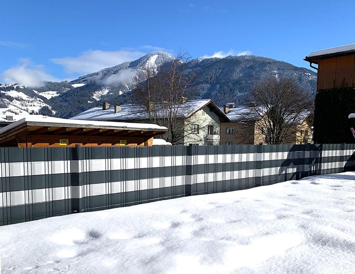 Апартаменты Haus Schmitten - Austrian Alpine Getaways Целль-ам-Зе Экстерьер фото
