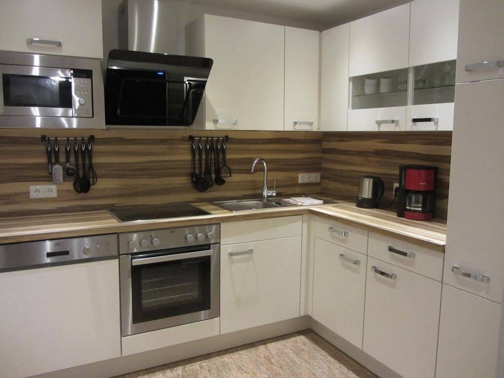 Апартаменты Haus Schmitten - Austrian Alpine Getaways Целль-ам-Зе Экстерьер фото